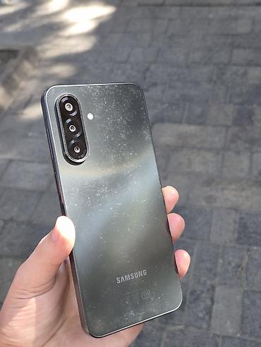 samsung es: Samsung Galaxy A17, 128 GB, rəng - Boz, Barmaq izi — 5