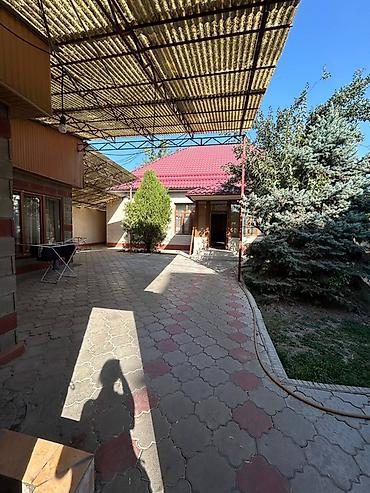 5 комнат, 35 м², 350 соток, Бишкек, Собственник at lalafo.kg 5 комнат, 35 м², 350 соток, Бишкек, Собственник