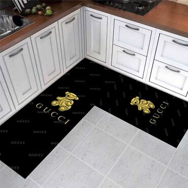 Tepisi i prostirke: Neklizajuce staze za kuhinju — 13