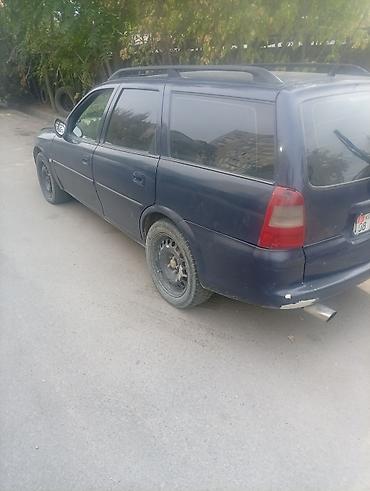 byd e2 2024: Opel Astra: 1999 г., Механика, Универсал — 5