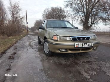 лампа бу: Daewoo Nexia: 2006 г., 1.5 л, Механика, Бензин, Седан