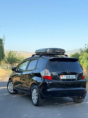 Honda Fit: 2009 г., 1.3 л, Автомат, Бензин, Хэтчбэк — 6