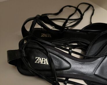 Basanoşka və səndəllər: Zara, Ölçü: 36, rəng - Qara, Yeni — 5