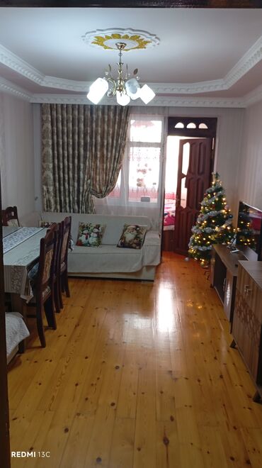 Pərdə və tüllər: Şəhərin mərkəzində, Universitetə,məktəblərə,market və bazara lap -da lalafo.az — 10 Pərdə və tüllər: Şəhərin mərkəzində, Universitetə,məktəblərə,market və bazara lap — 10