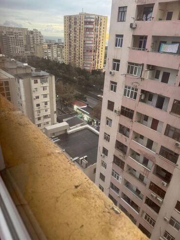 Uzunmüddətli kirayə mənzillər: Xətai Rayonu Əhmədli Metrosunun Çıxışı Yeni Tikili 2 otaq. Mərtəbə - — 8