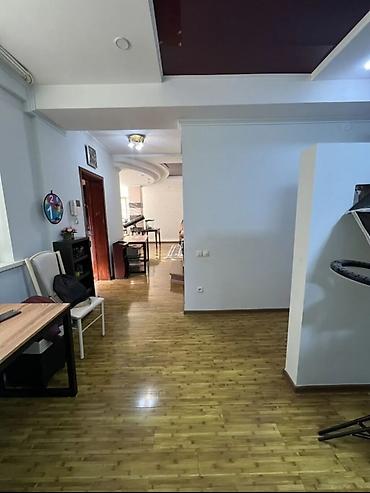 kant flat: Сдаю трехуровневую квартиру в 7 микрорайоне на долгий срок. Депозит — 3