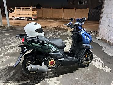 Скутеры: Макси-скутер Tank, 180 куб. см, Бензин, Б/у — 5