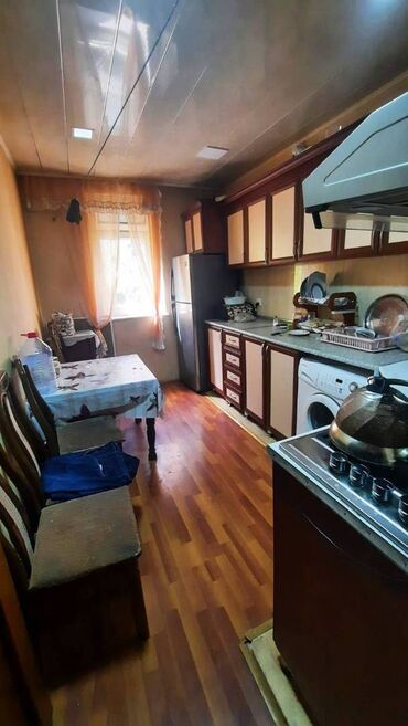 qara qarayevde yeni tikililer: Bakı, 8-ci kilometr, 2 otaqlı, Köhnə tikili, m. Qara Qarayev, 55 kv. m