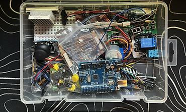 alet desti: Arduino UNO əsaslı elektronika dəst’i Yeni qiymət: 60 AZN (şəkildə — 3