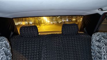 Mercedes-Benz: Mercedes-Benz 190: 2 l | 1993 il Sedan — 4