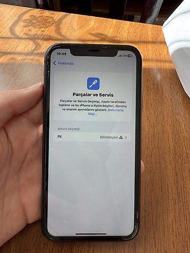 Apple iPhone: IPhone 11, Qara — 9