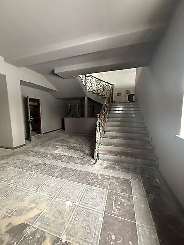 Продажа ресторанов, кафе: Продаётся готовый бизнес. Площадь помещения — 690 м². Здание — 8