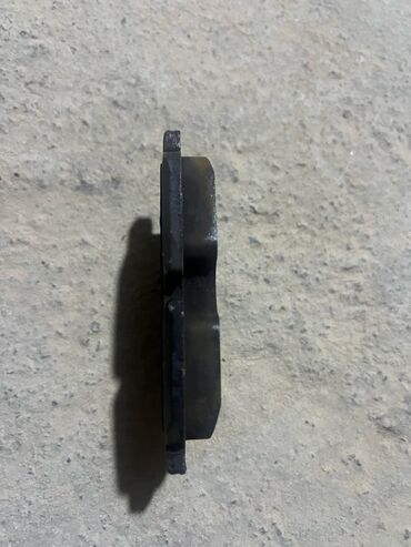 Əyləc diskləri: Avtomobil üçün əyləc komplekti Tərkibi: - 4 ədəd əyləc diski (2 ön, 2 — 9