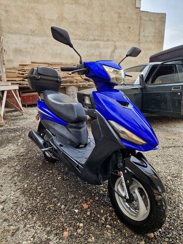 Mopedlər,skuterlər: Moon — 2