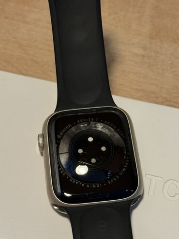 Smart saatlar: İşlənmiş, Smart saat, Apple, Suya davamlı — 9