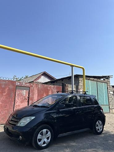 step wgn: Toyota Ist: 2002 г., 1.5 л, Автомат, Газ, Хэтчбэк — 4