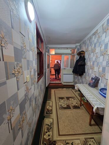 Köhnə tikili: 3 otagli kamunallari qaydasinda qiymey 50.000 azn 232 mektebin — 6