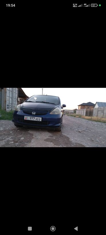 срочно срочно продам машину: Honda Jazz: 2003 г., 1.4 л, Механика, Бензин, Хетчбек