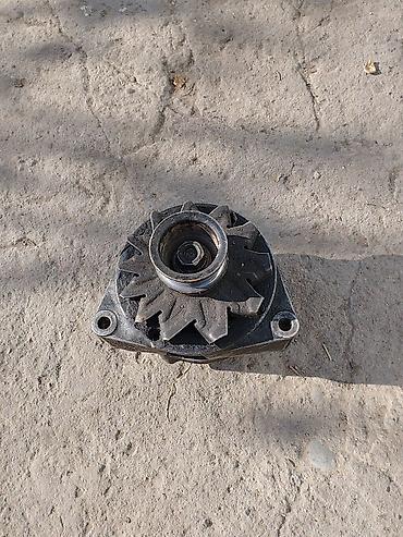 Генераторы: Генератор Mercedes-Benz 1991 г. — 2