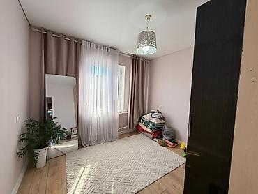 Продажа квартир: 3 комнаты, 69 м², Ошский рынок / базар 105 серия, 4 этаж — 5