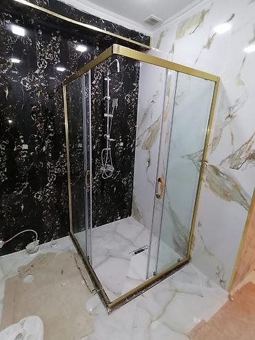 Duş kabinaları, arakəsmələr: Yeni Arakəsmə, Künc üçün, Ödənişli çatdırılma — 19