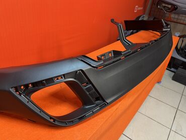 Бамперы и комплектующие: Бампер Toyota, Новый, Оригинал — 6