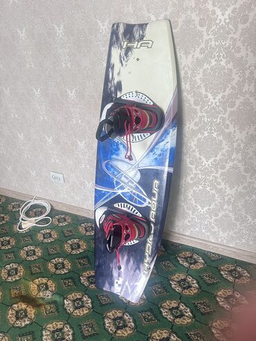 настольная игра монополия: Продаю вейкборд доска. Wakeboard Помоему катерная. Длина 140-142