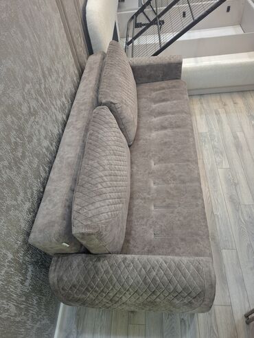 Divanlar: Di̇van-kravat, İşlənmiş, Açılan, Bazalı, Nabuk, Çatdırılma yoxdur — 5