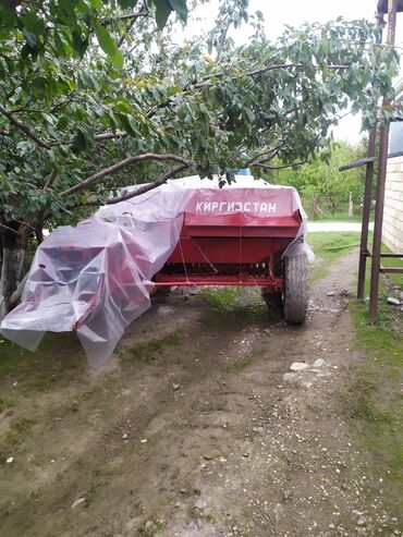 Traktorlar: Ikside yaxşı vezyetdedi — 10