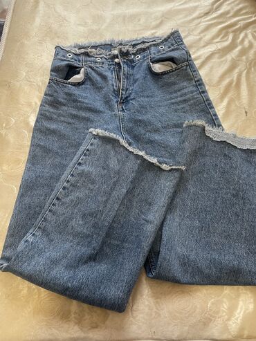 джинсы качество хорошее: Клеш, Средняя талия