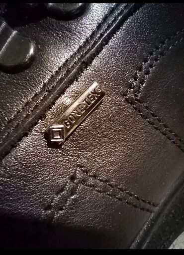 Gležnjače: Gležnjače, 38 — 4