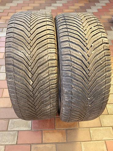 меняю шины: Пара автомобильных шин Michelin 245/50 R20 102V. Характеристики: - — 1