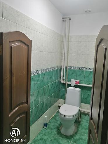 Продажа коттеджей и домов: Продаётся дом плюс участок в районе рынка Баят. Общая площадь дома 140 — 6