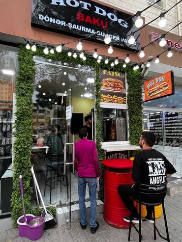 холодильник витрина бу: QARA QARAYEV MTS. HAZIR BİZNES SATILIR! Abyektde 2 döner aparatı