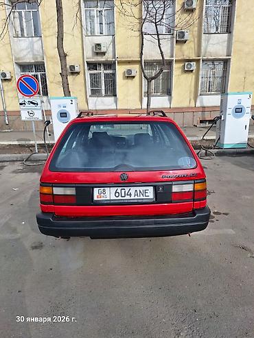 Volkswagen: Volkswagen Passat: 1989 г., 1.8 л, Механика, Бензин, Универсал — 4