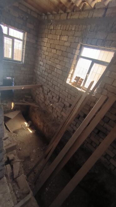 Həyət evləri və villaların satışı: Hövsan qəs. 4 otaqlı, 180 kv. m, Kredit yoxdur, Təmirsiz -da lalafo.az — 15 Həyət evləri və villaların satışı: Hövsan qəs. 4 otaqlı, 180 kv. m, Kredit yoxdur, Təmirsiz — 15