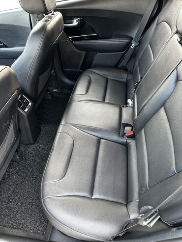 Kia: Kia Niro: 2019 г., 1.6 л, Автомат, Гибрид, Кроссовер — 6