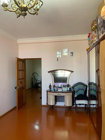 studio menziller: 3 otaqlı, Yeni tikili, m. Xalqlar Dostluğu, 138 kv. m — 5
