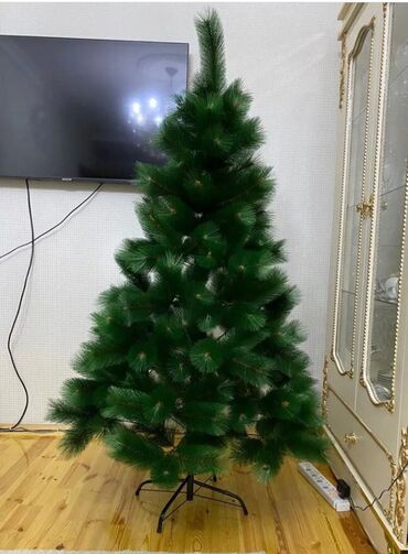 Yeni il ağacları: Yolka satisi teze mallar Endirimde 90 sm-19 man 120 sm-35man 150 — 14