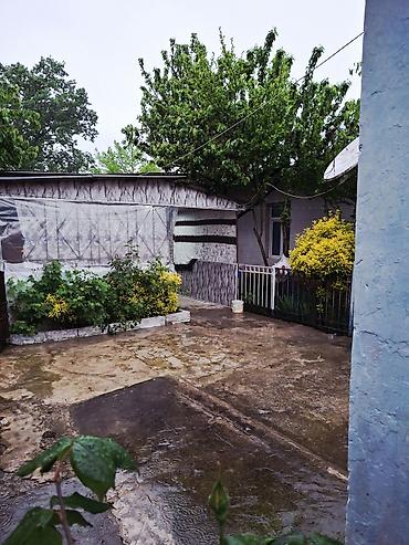 kredit ile: 4 otaqlı, 3 kv. m, Kredit yoxdur, Orta təmir — 2