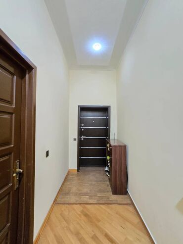 Həyət evləri və villaların satışı: Qaraçuxur qəs. 7 otaqlı, 230 kv. m, Yeni təmirli — 19