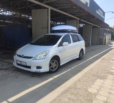 срочно продам авто в связи с переездом: Toyota WISH: 2003 г., 2 л, Вариатор, Бензин, Вэн/Минивэн