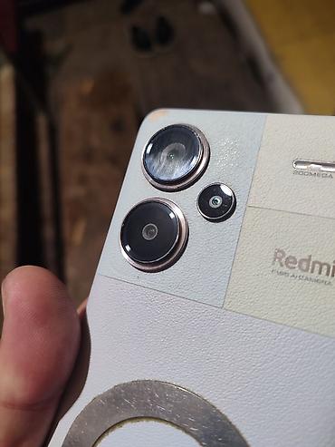 Техника и электроника: Redmi, Redmi Note 13 Pro Plus, Б/у, 256 ГБ, 2 SIM — 3