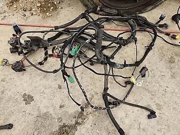 auto delovi kovin: INSTALACIJA MOTORA VRATA ZA CITROEN C4 OD 2002. DO 2008. GOD — 1