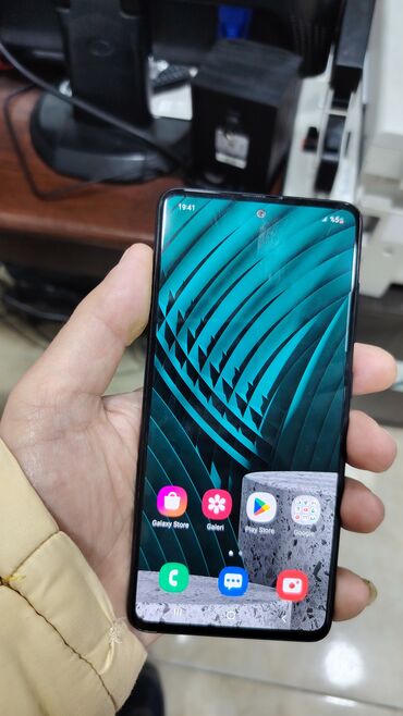 Samsung: Samsung Galaxy A51, rəng - Qara, İki sim kartlı