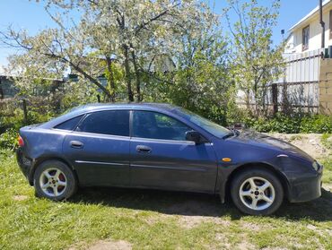 Mazda 323: 1998 г., 1.6 л, Механика, Бензин, Хэтчбэк