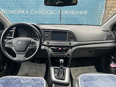 зона: Hyundai Elantra: 2016 г., 2 л, Автомат, Бензин, Седан — 6