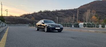 ucuz mawinlar: Mercedes-Benz E 320: 3.2 l | 2003 il Sedan