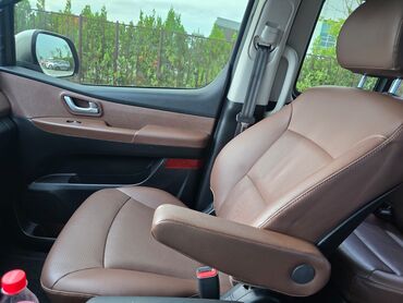 Hyundai: Hyundai H-1 (Grand Starex): 2019 г., 2.5 л, Типтроник, Дизель, Минивэн at lalafo.kg — 10 Hyundai: Hyundai H-1 (Grand Starex): 2019 г., 2.5 л, Типтроник, Дизель, Минивэн — 10