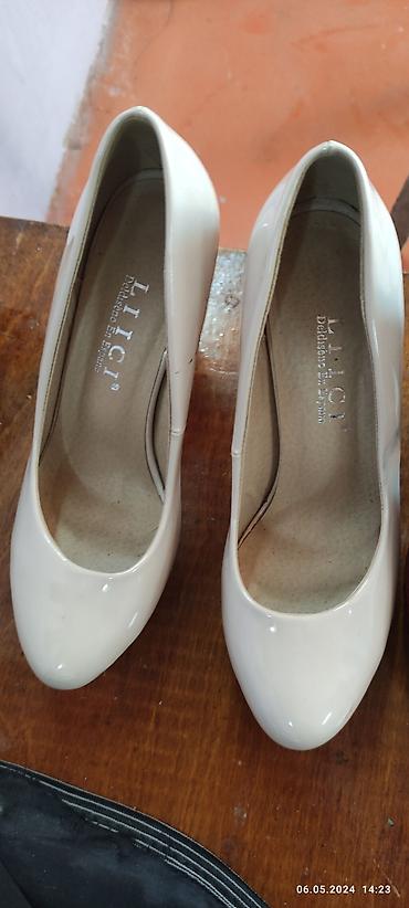 Туфли: Туфли состояние хорошее размеры 38-39 в Карабалте возможно доставка at lalafo.kg — 3 Туфли: Туфли состояние хорошее размеры 38-39 в Карабалте возможно доставка — 3